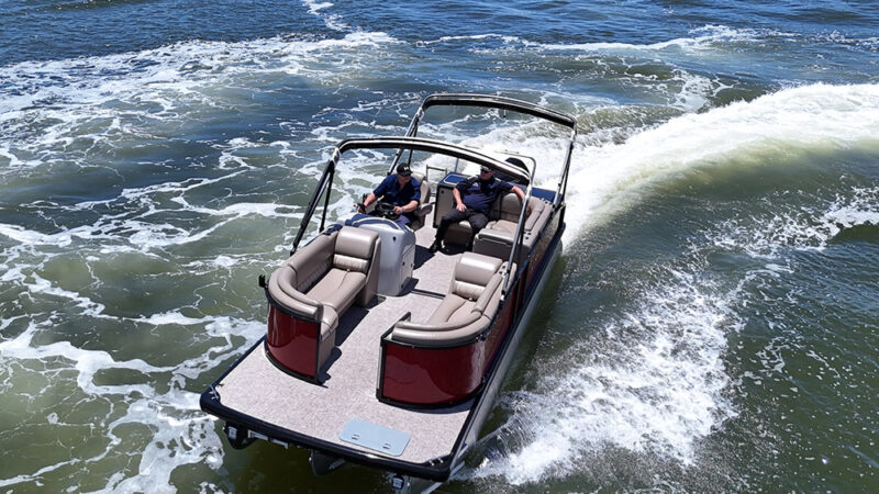 Discover premium pontoon boats Brisbane designed for leisure and lifestyle with RBPB’s expert craftsmanship.